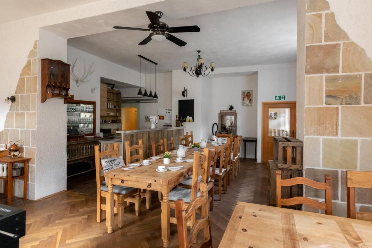 Schmoekermuehle Bed and Breakfast Andernach Eksteriør billede