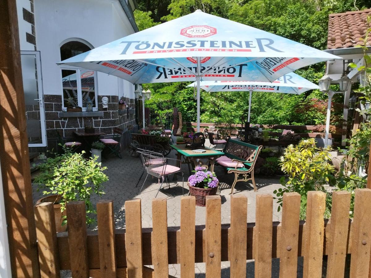 Schmoekermuehle Bed and Breakfast Andernach Eksteriør billede