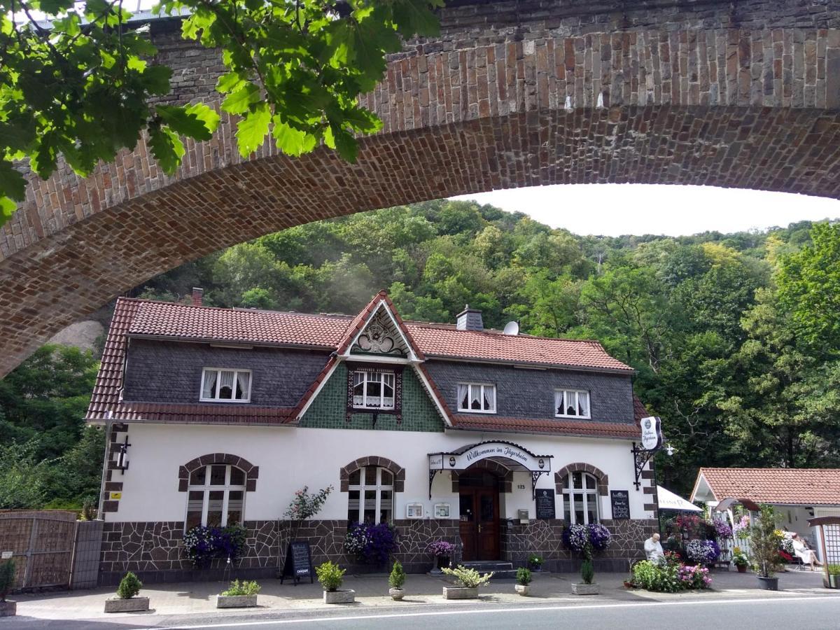 Schmoekermuehle Bed and Breakfast Andernach Eksteriør billede